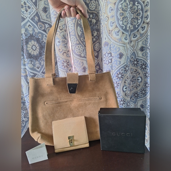 Rare Gucci Suede and Leather Tote and Wallet Set - Picture 10 of 17